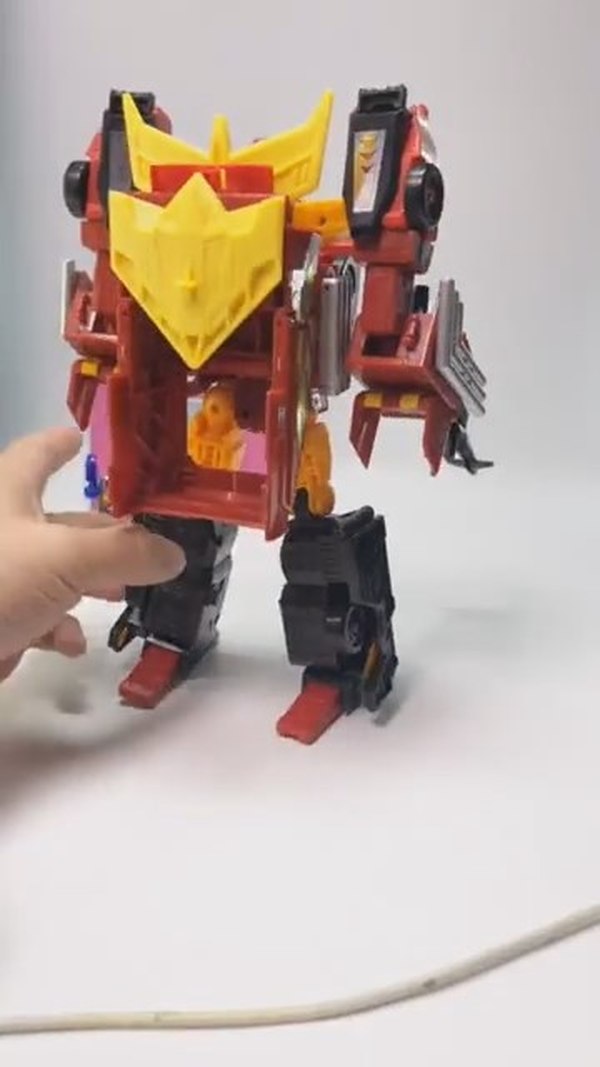 Power Of The Primes Rodimus Prime First In Hand Look At The Last Figure From Wave 1 26 (26 of 28)